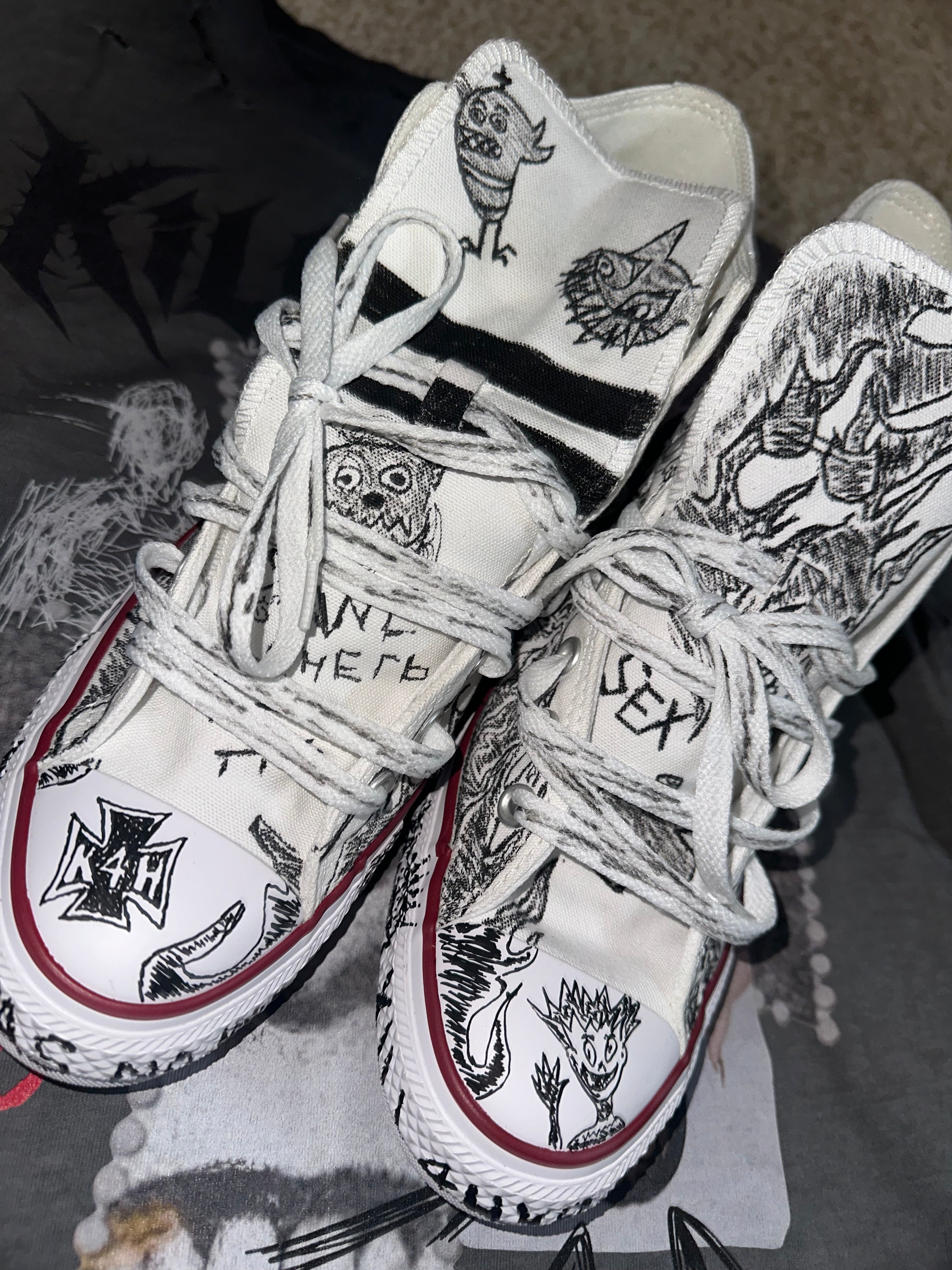 Kill4hyp custom converse
